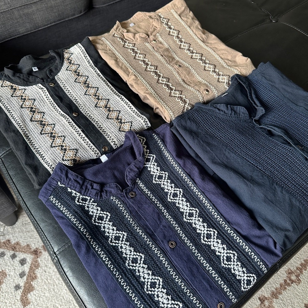 Mexican shirt guayabera.
